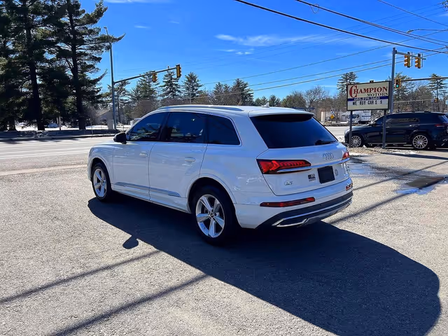 Audi Q7 - фото 3