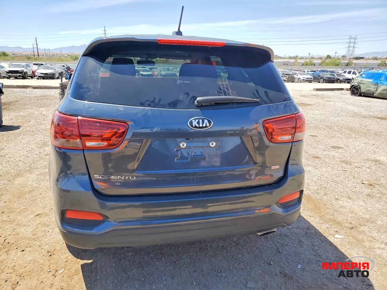 Kia Sorento - фото 5