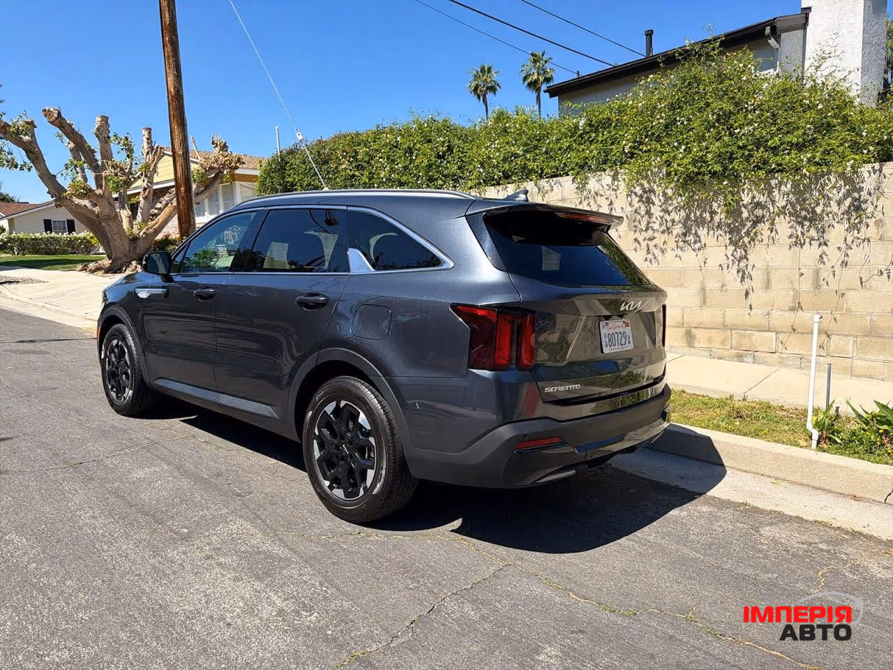 Kia Sorento - фото 3