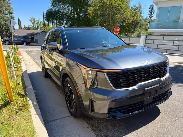 Kia Sorento - фото 1