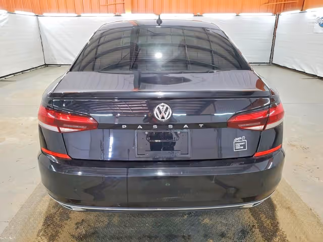 Volkswagen Passat - фото 5