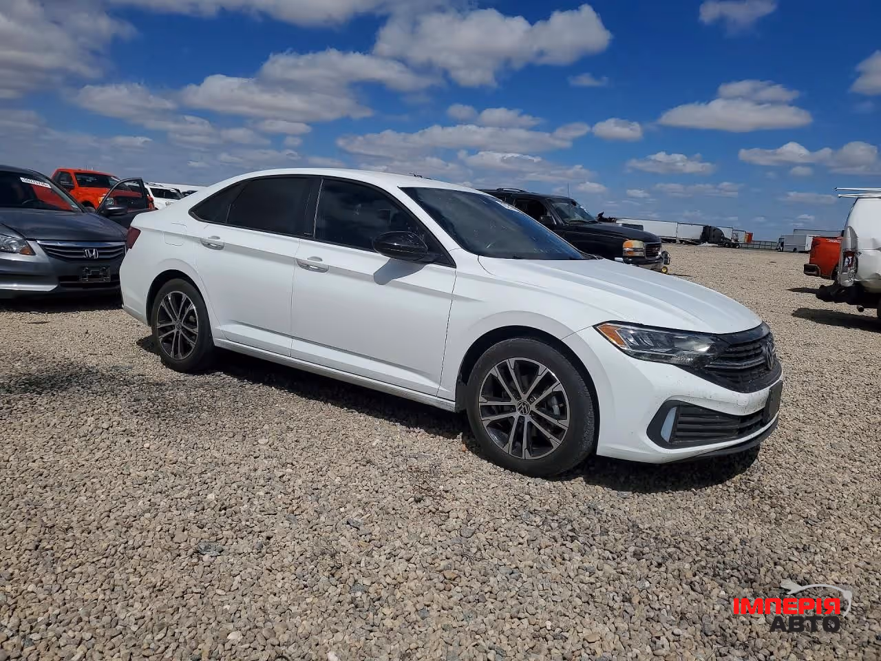 Volkswagen Jetta - фото 2