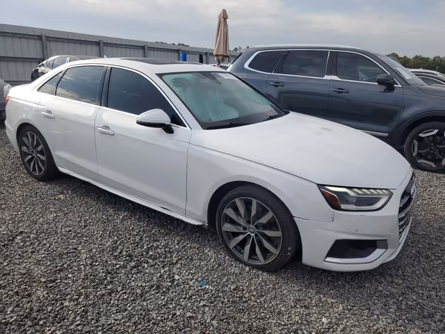 Audi A4 - фото 3