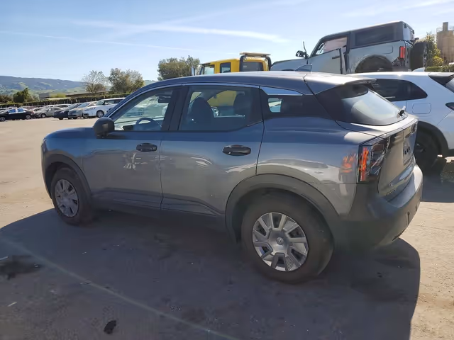Nissan Kicks - фото 4