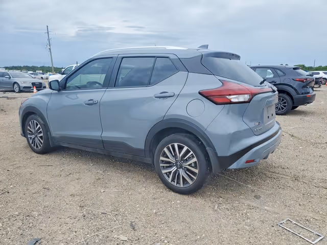 Nissan Kicks - фото 4