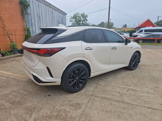 Lexus RX - фото 4