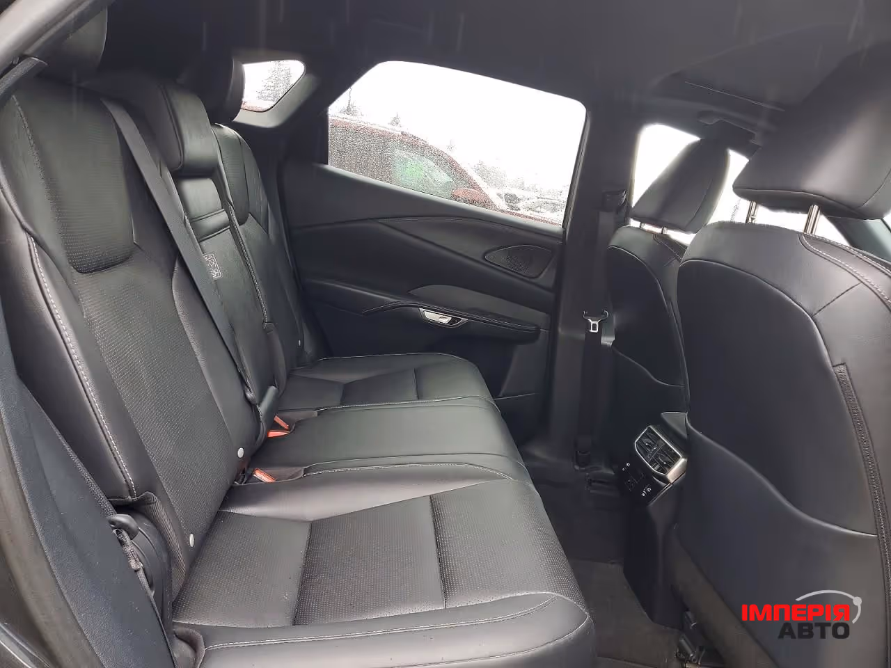 Lexus RX - фото 3