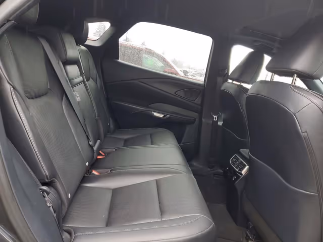 Lexus RX - фото 3