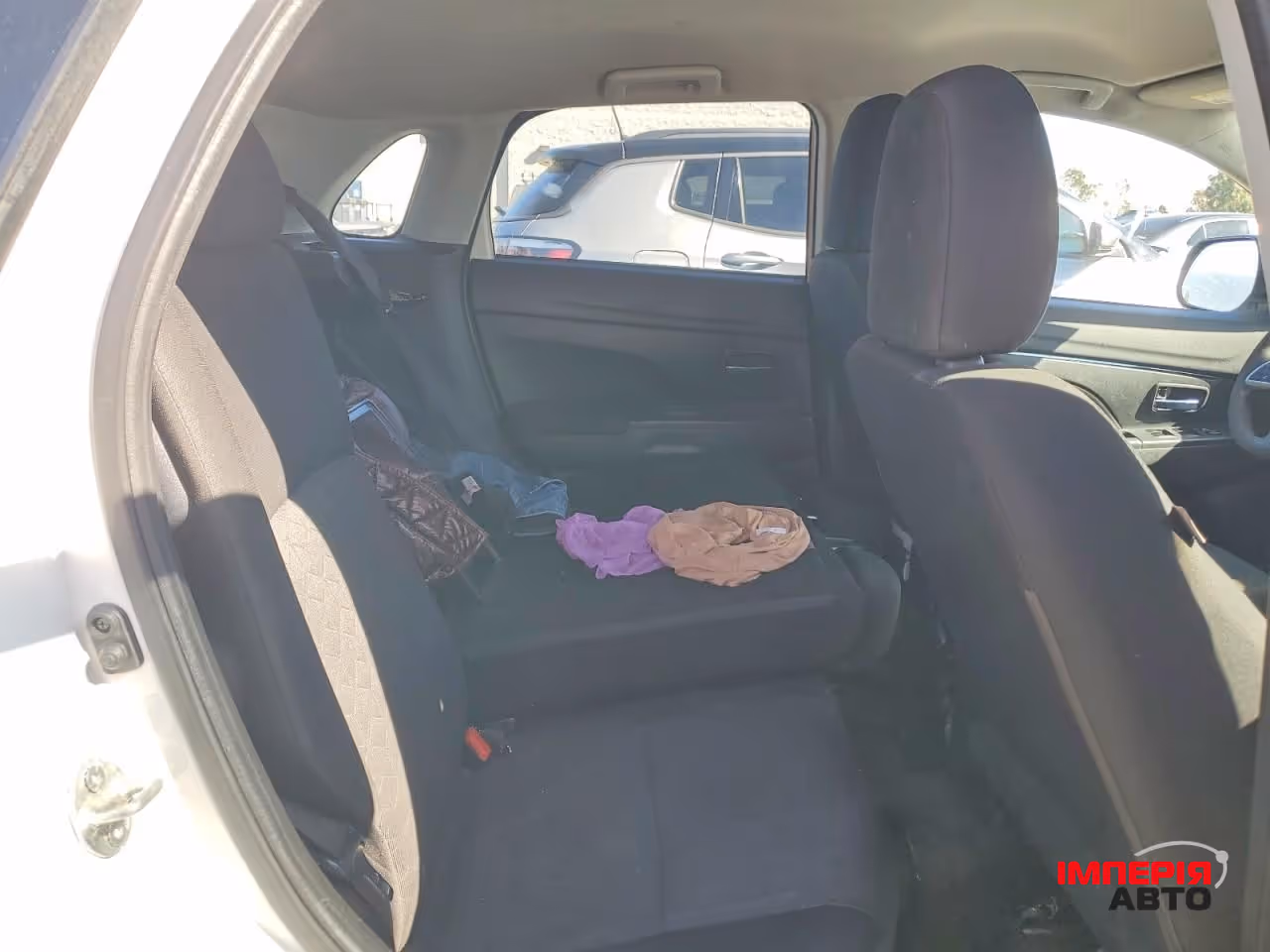 Mitsubishi Outlander Sport - фото 10