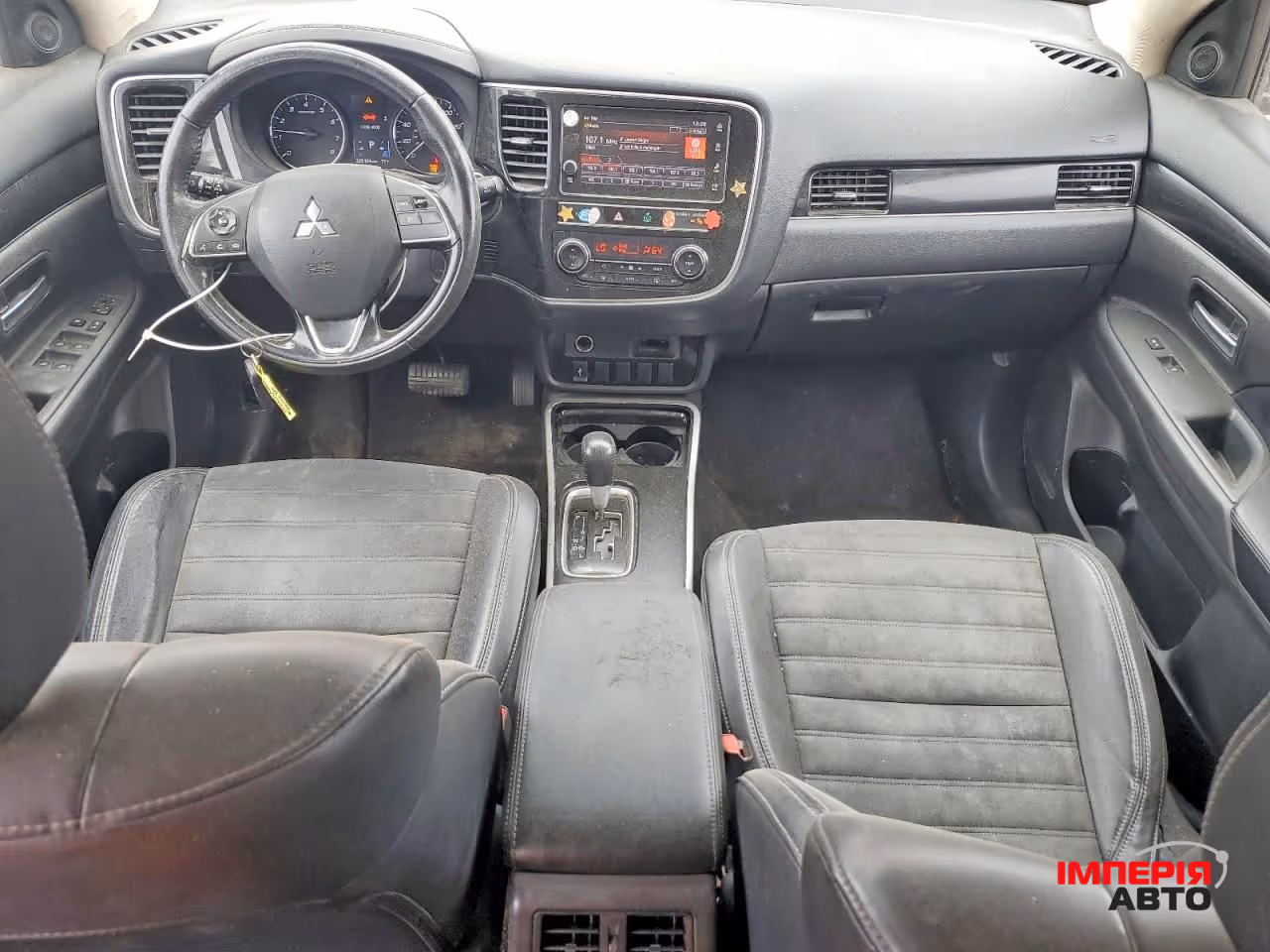 Mitsubishi Outlander - фото 7