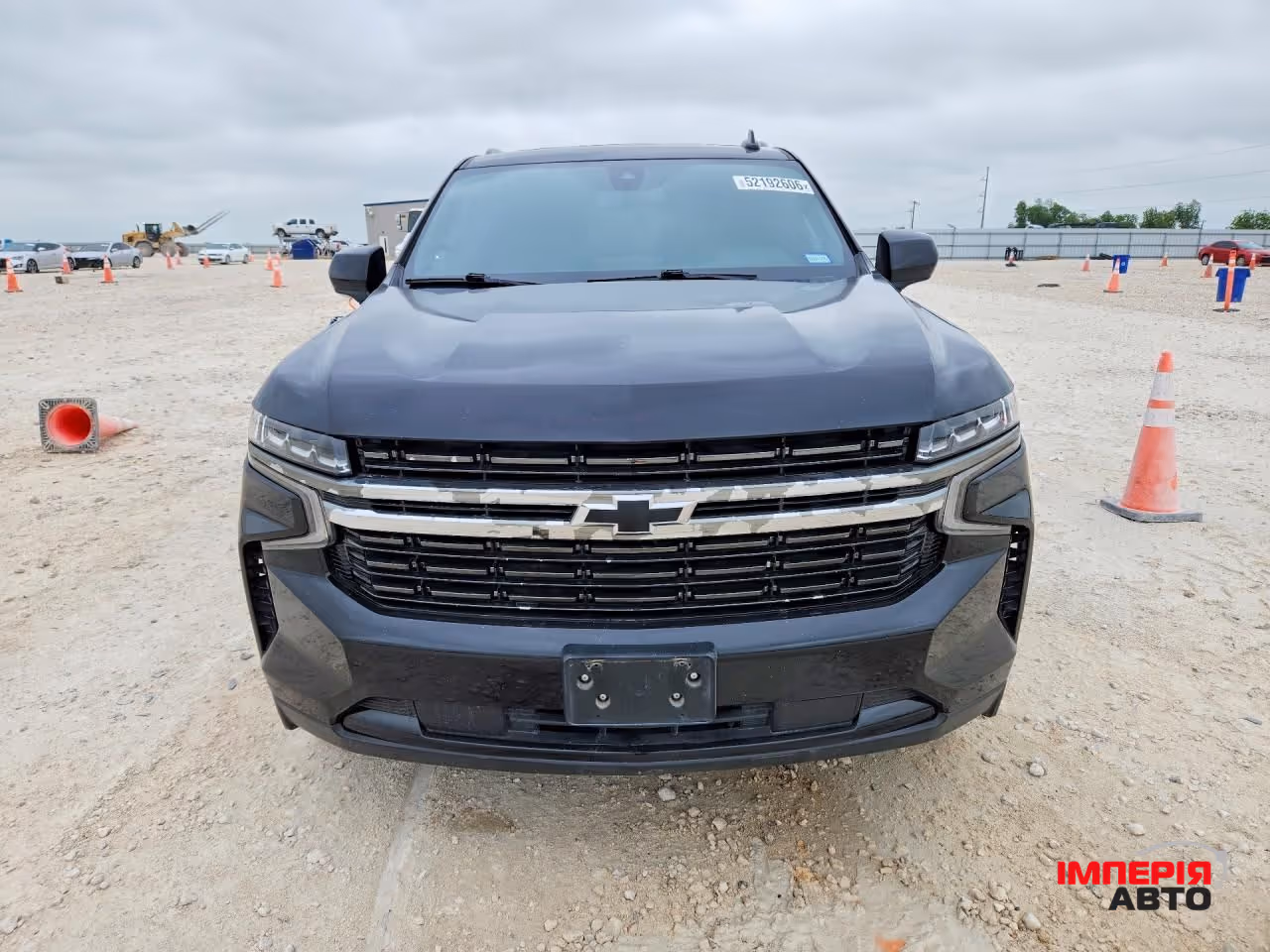 Chevrolet Tahoe - фото 1