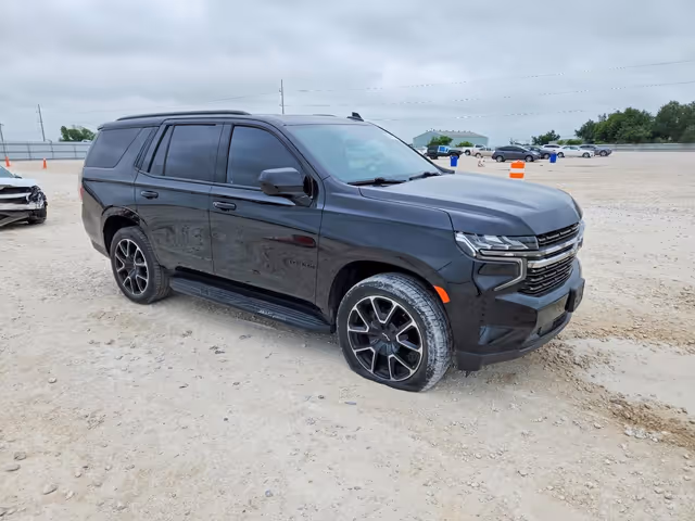 Chevrolet Tahoe - фото 2