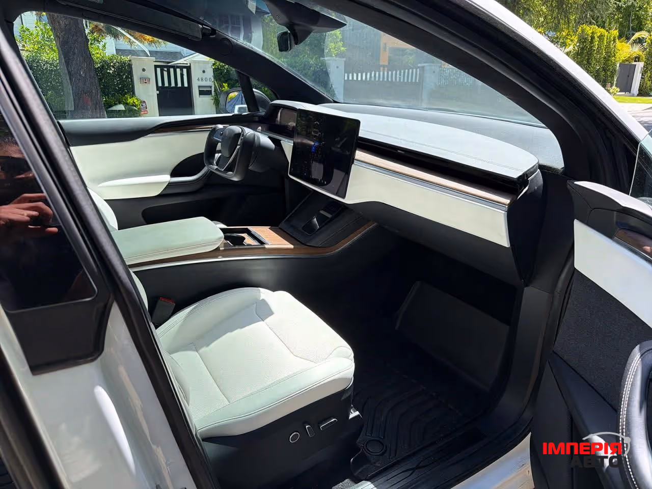 Tesla Model X - фото 6