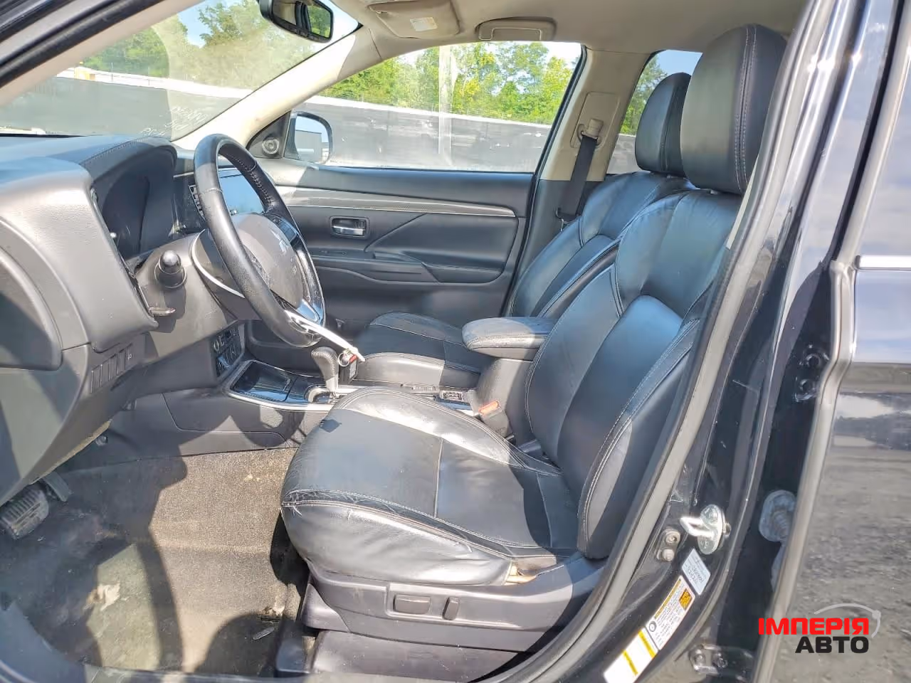 Mitsubishi Outlander - фото 8