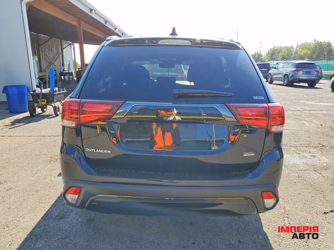 Mitsubishi Outlander - фото 6