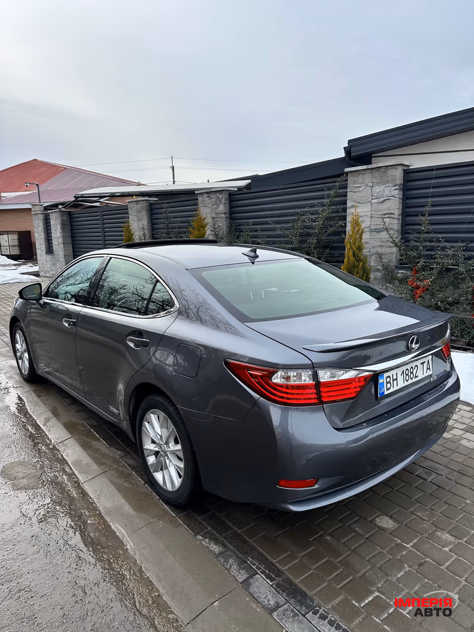 Lexus ES - фото 6