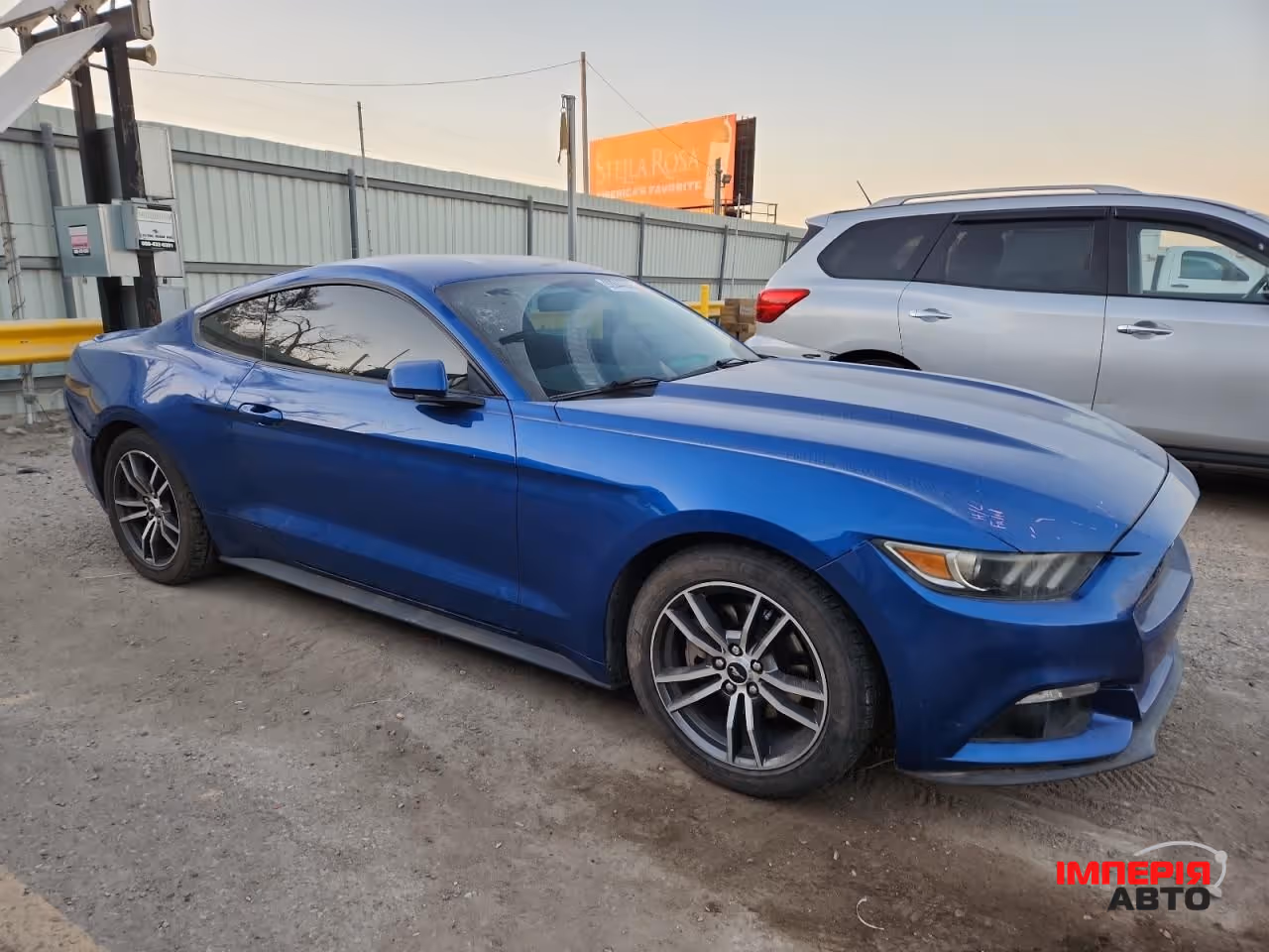 Ford Mustang - фото 2