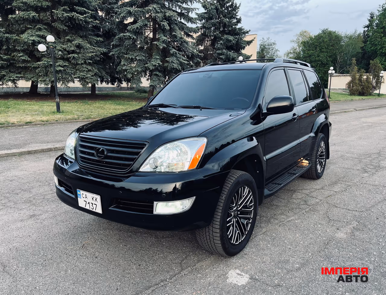 Lexus GX - фото 1
