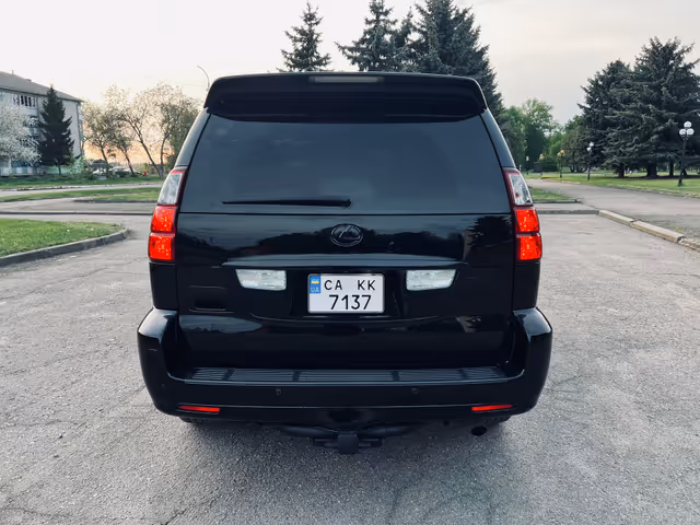 Lexus GX - фото 4
