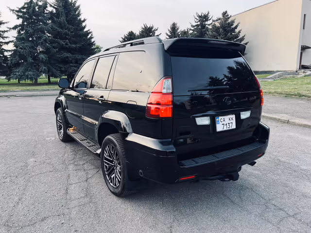 Lexus GX - фото 3