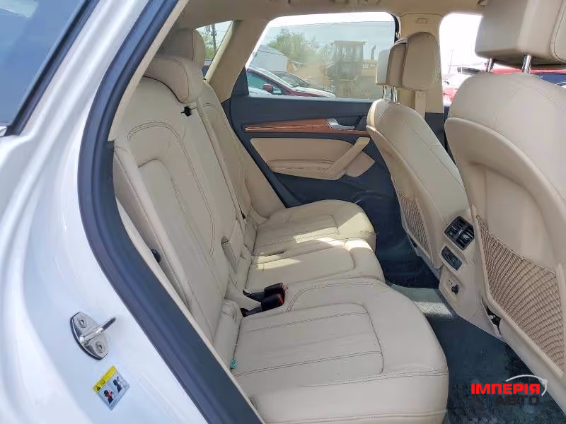 Audi Q5 - фото 11