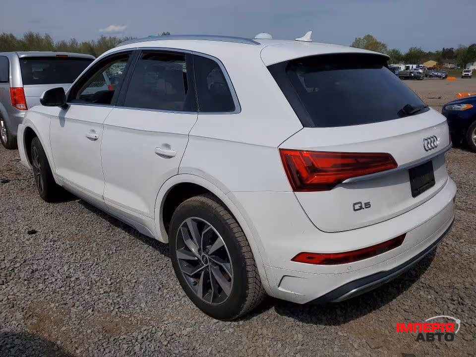 Audi Q5 - фото 2