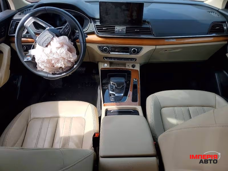 Audi Q5 - фото 8