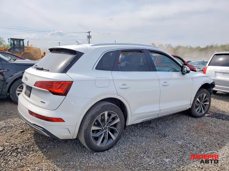 Audi Q5 - фото 3