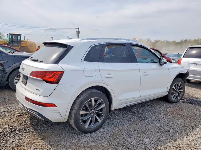 Audi Q5 - фото 3