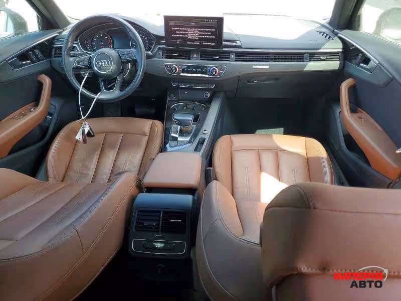Audi A4 - фото 10
