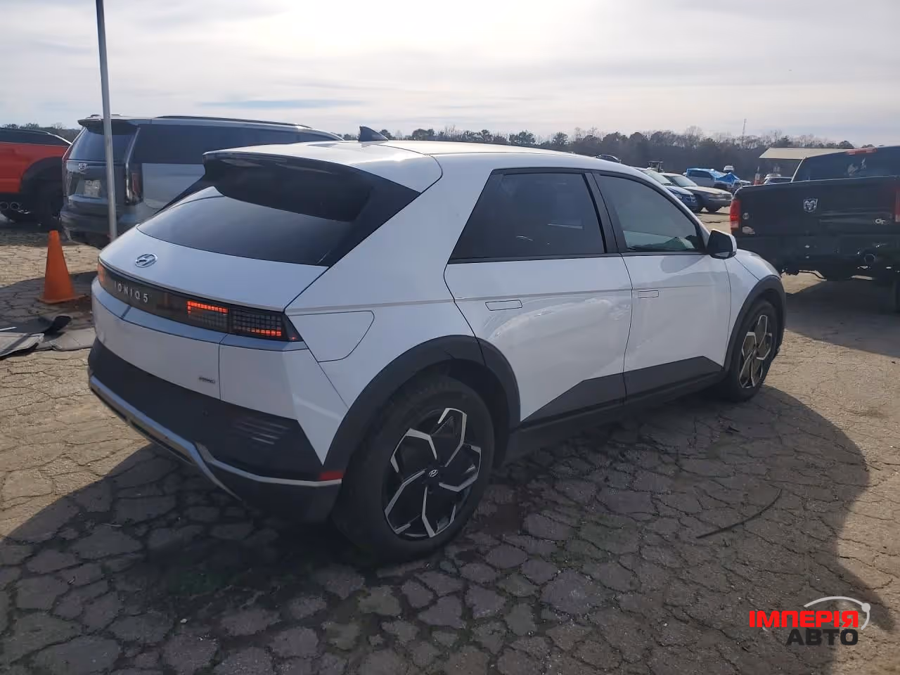Hyundai IONIQ 5 - фото 5