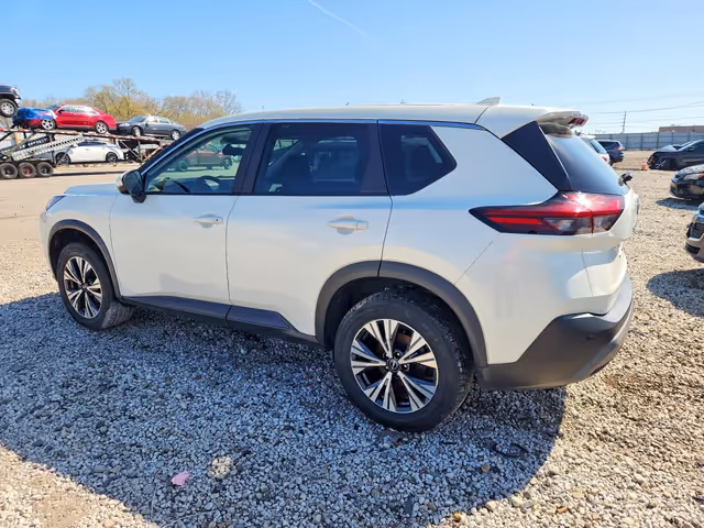 Nissan Rogue - фото 5