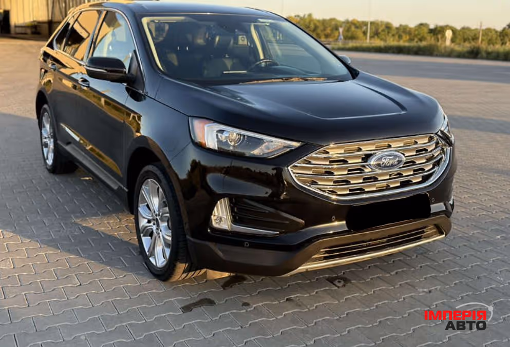 Ford Edge - фото 1