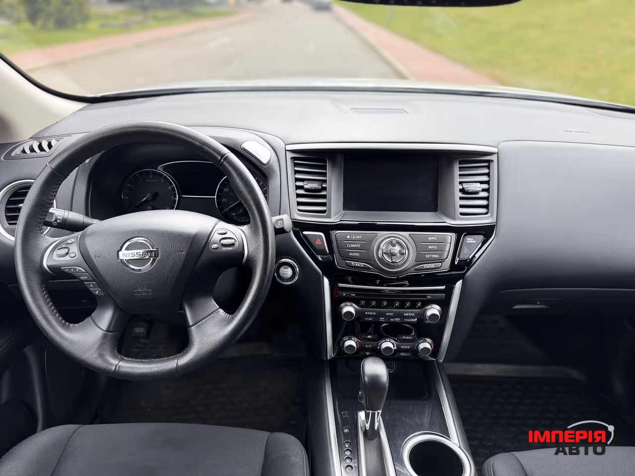 Nissan Pathfinder - фото 27