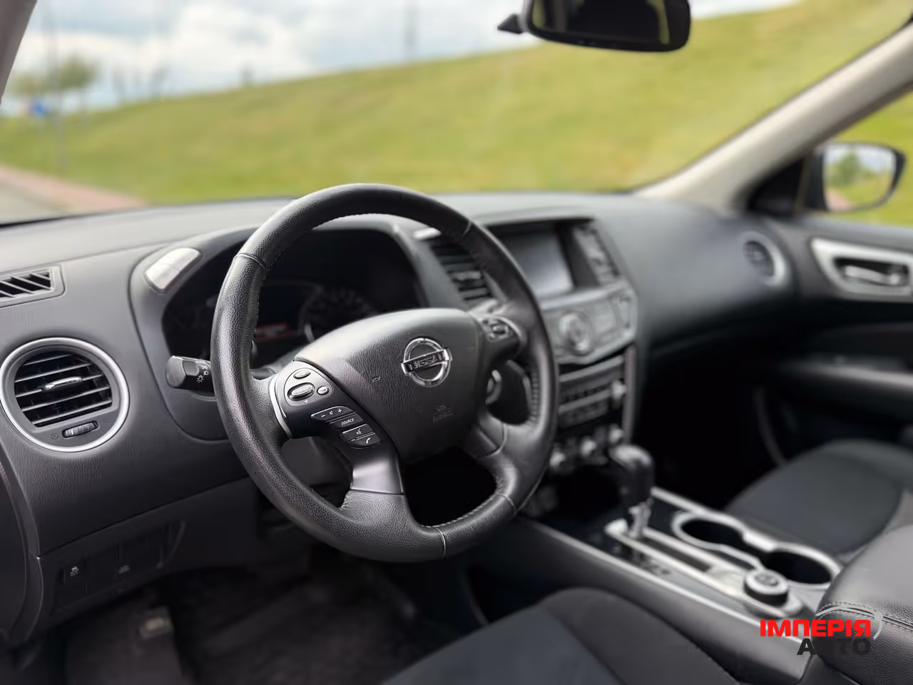 Nissan Pathfinder - фото 13