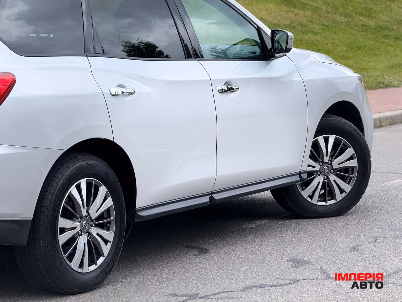 Nissan Pathfinder - фото 20