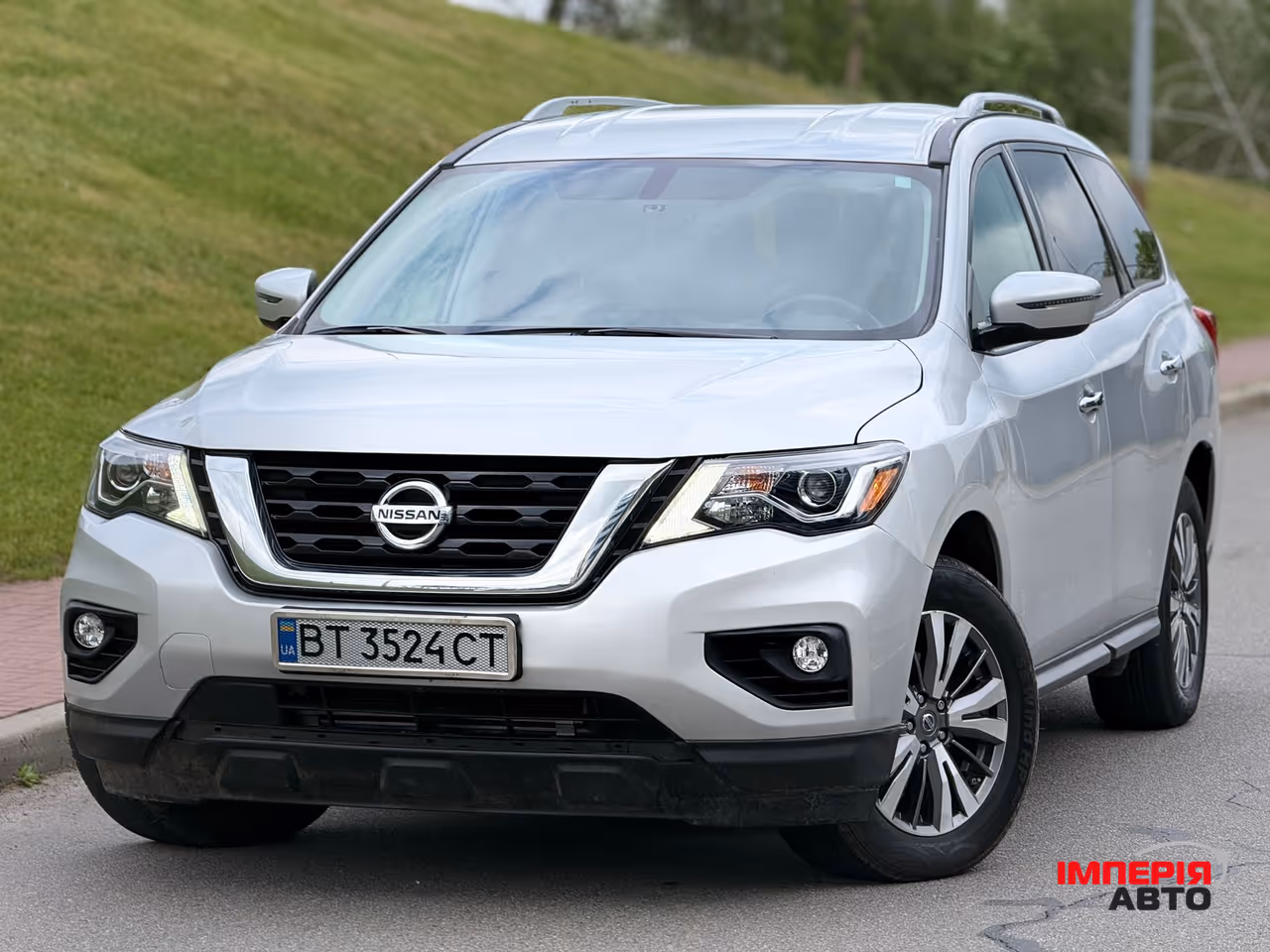 Nissan Pathfinder - фото 18