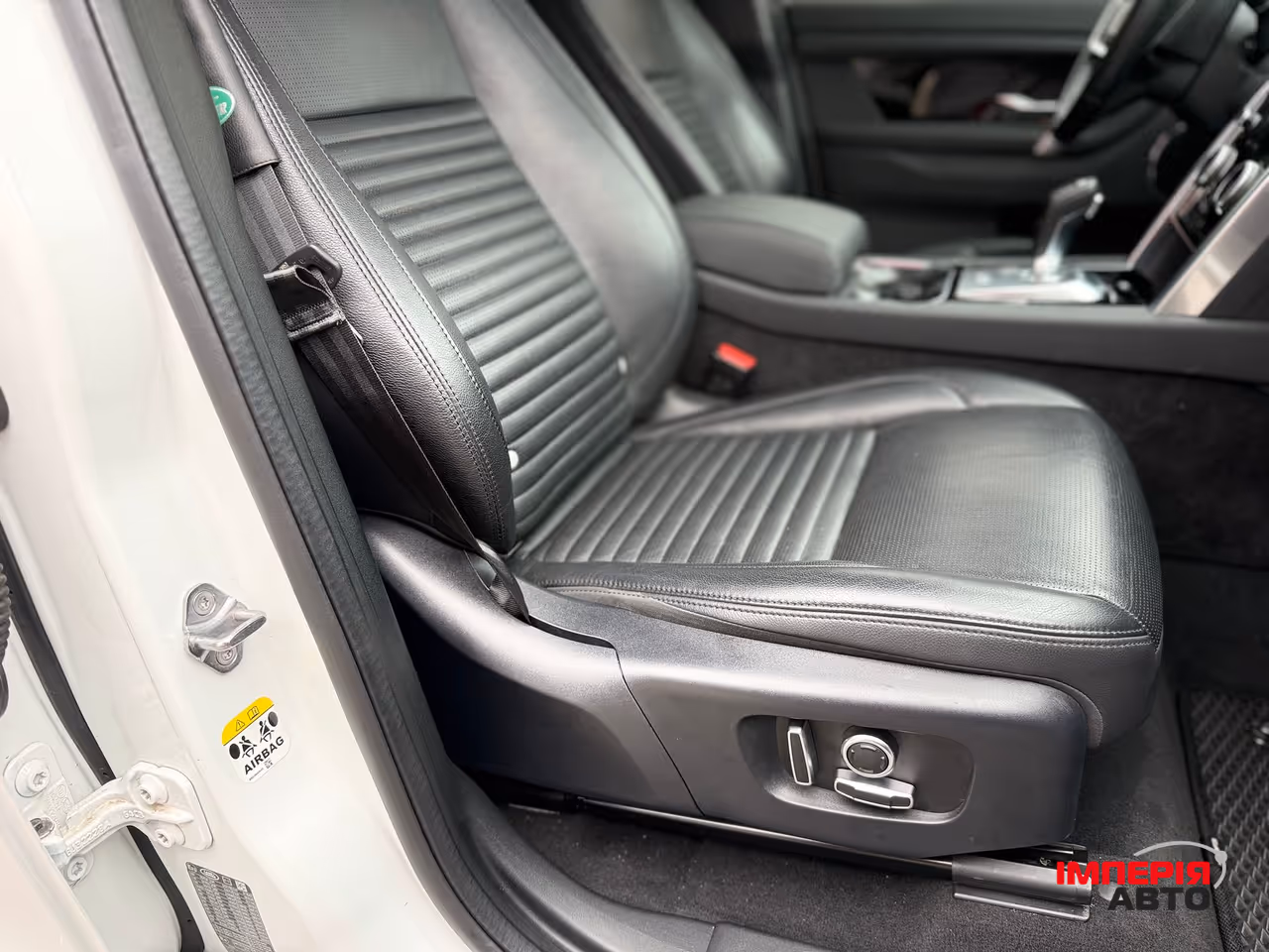 Land Rover Discovery Sport - фото 16