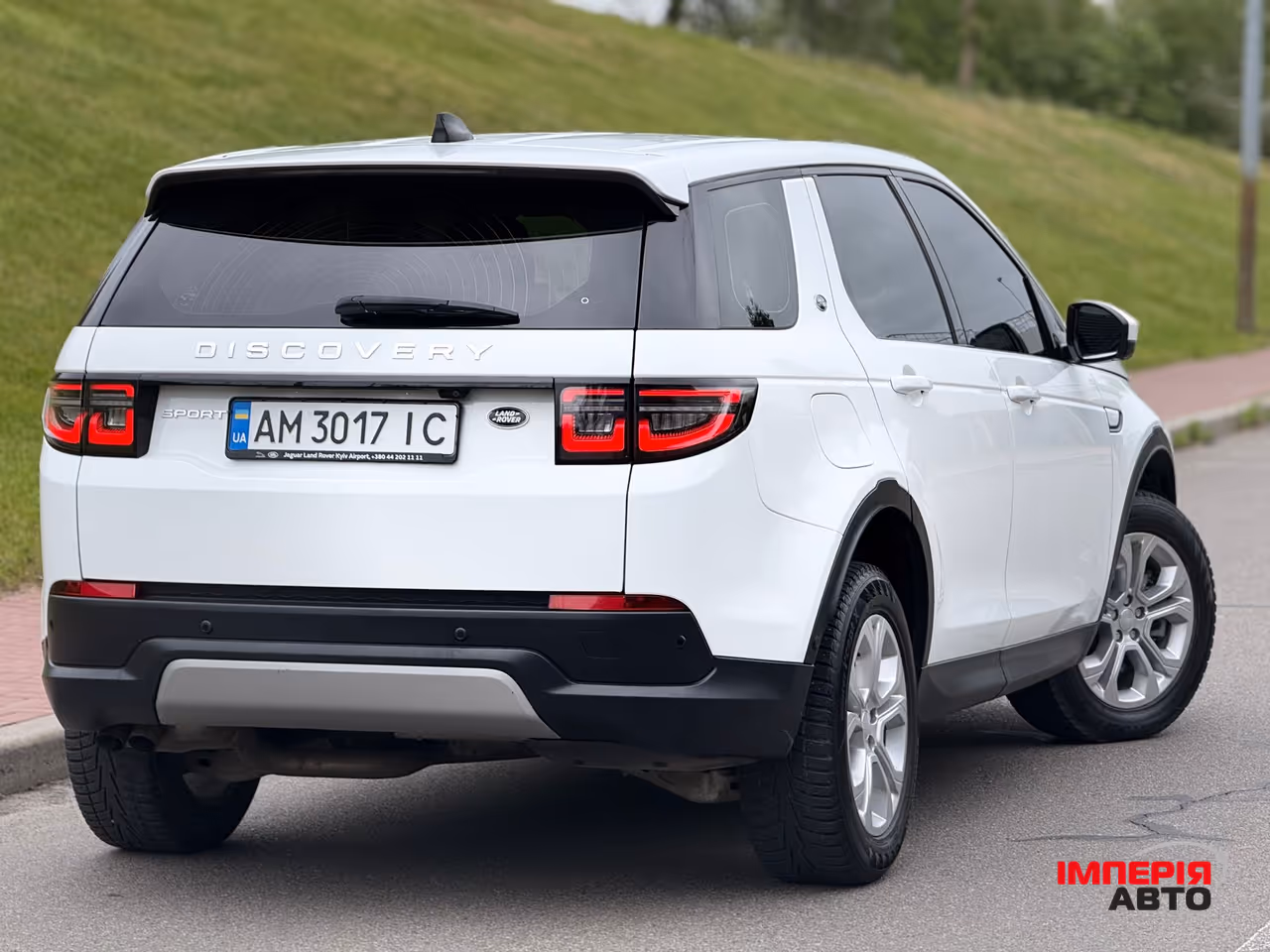 Land Rover Discovery Sport - фото 4