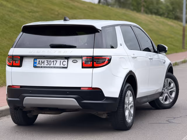 Land Rover Discovery Sport - фото 4
