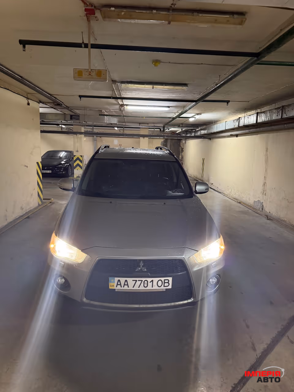 Mitsubishi Outlander - фото 4
