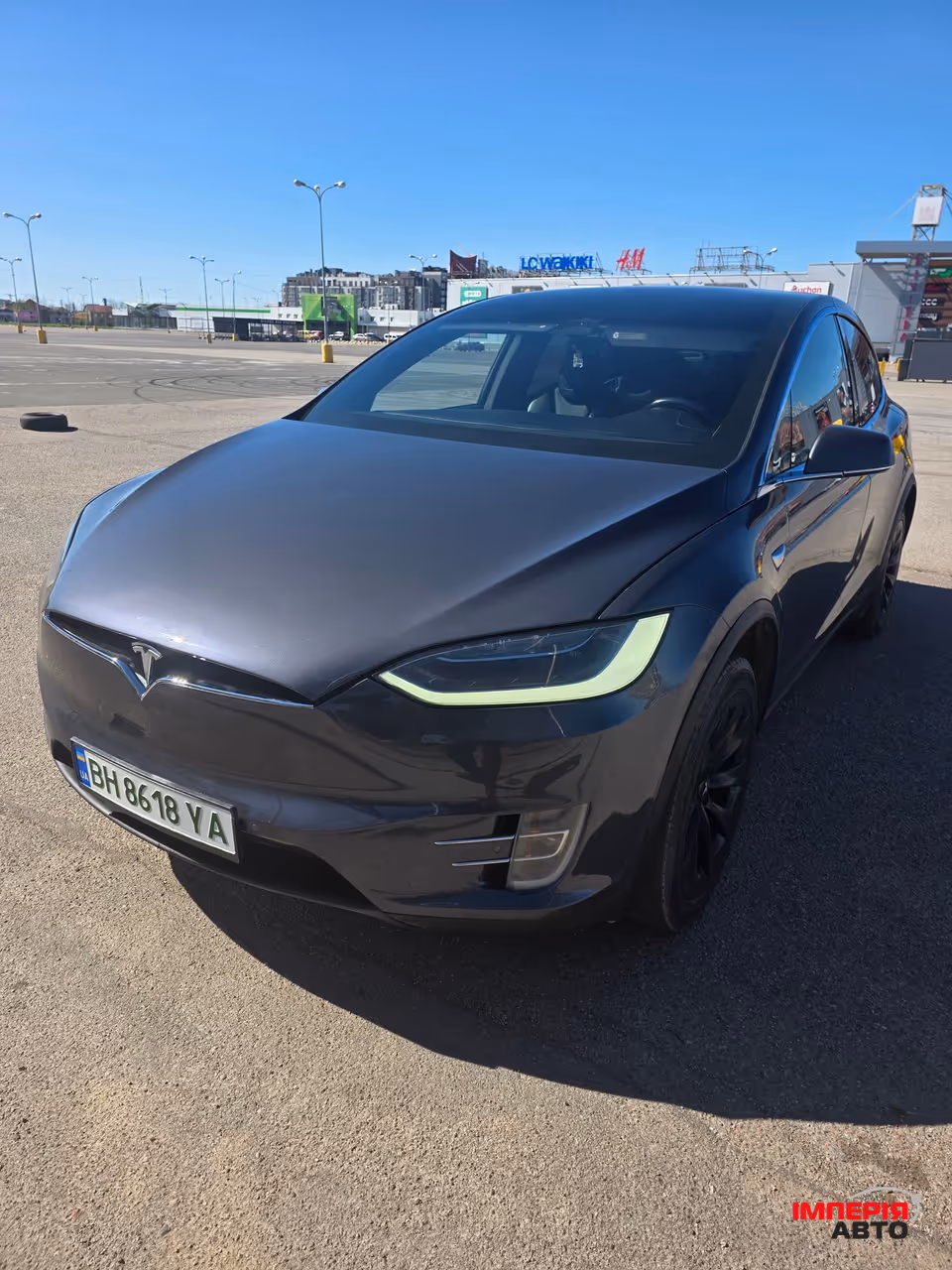 Tesla Model X - фото 2