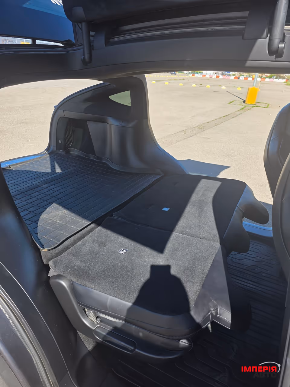 Tesla Model X - фото 63