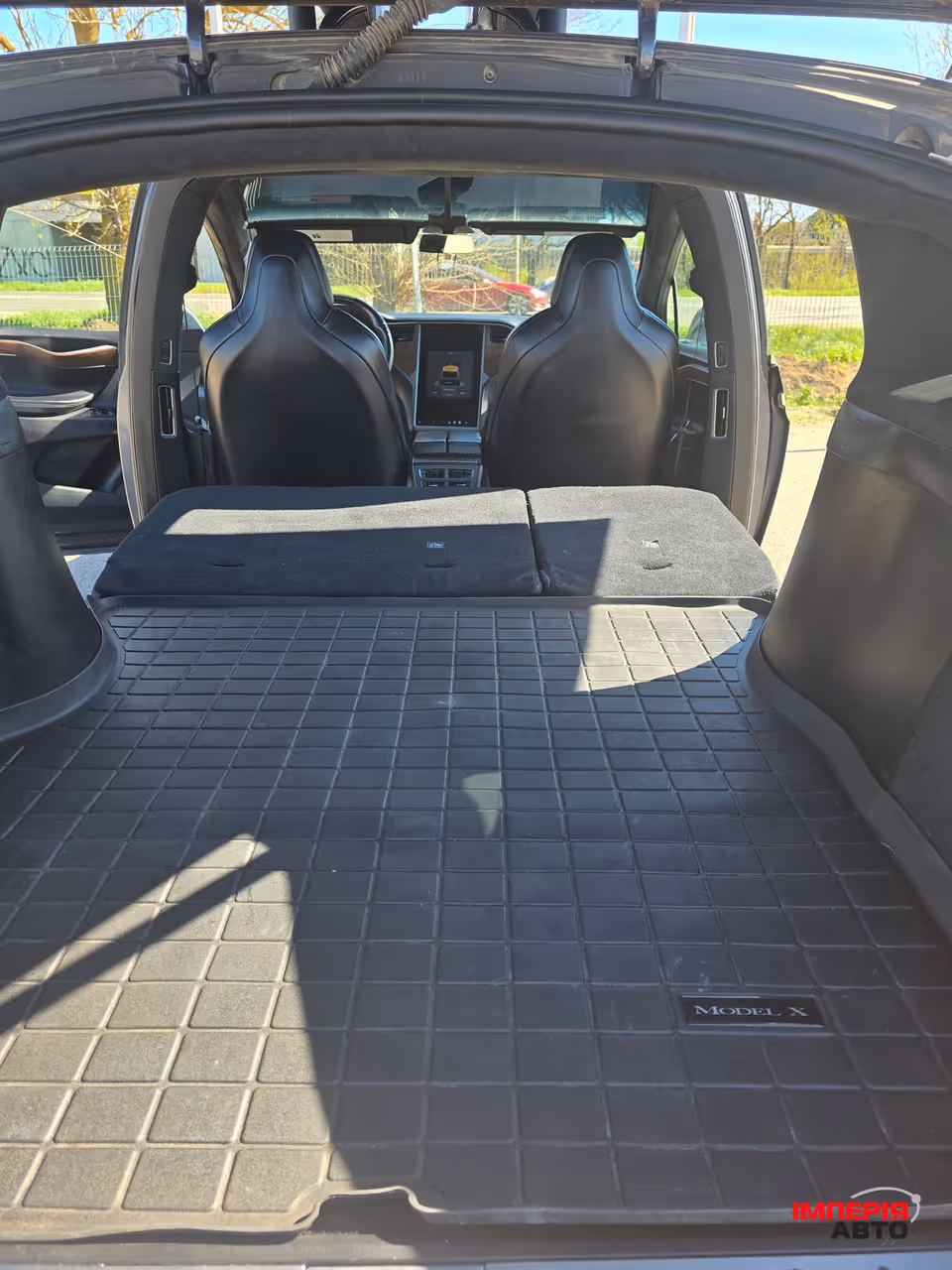 Tesla Model X - фото 68
