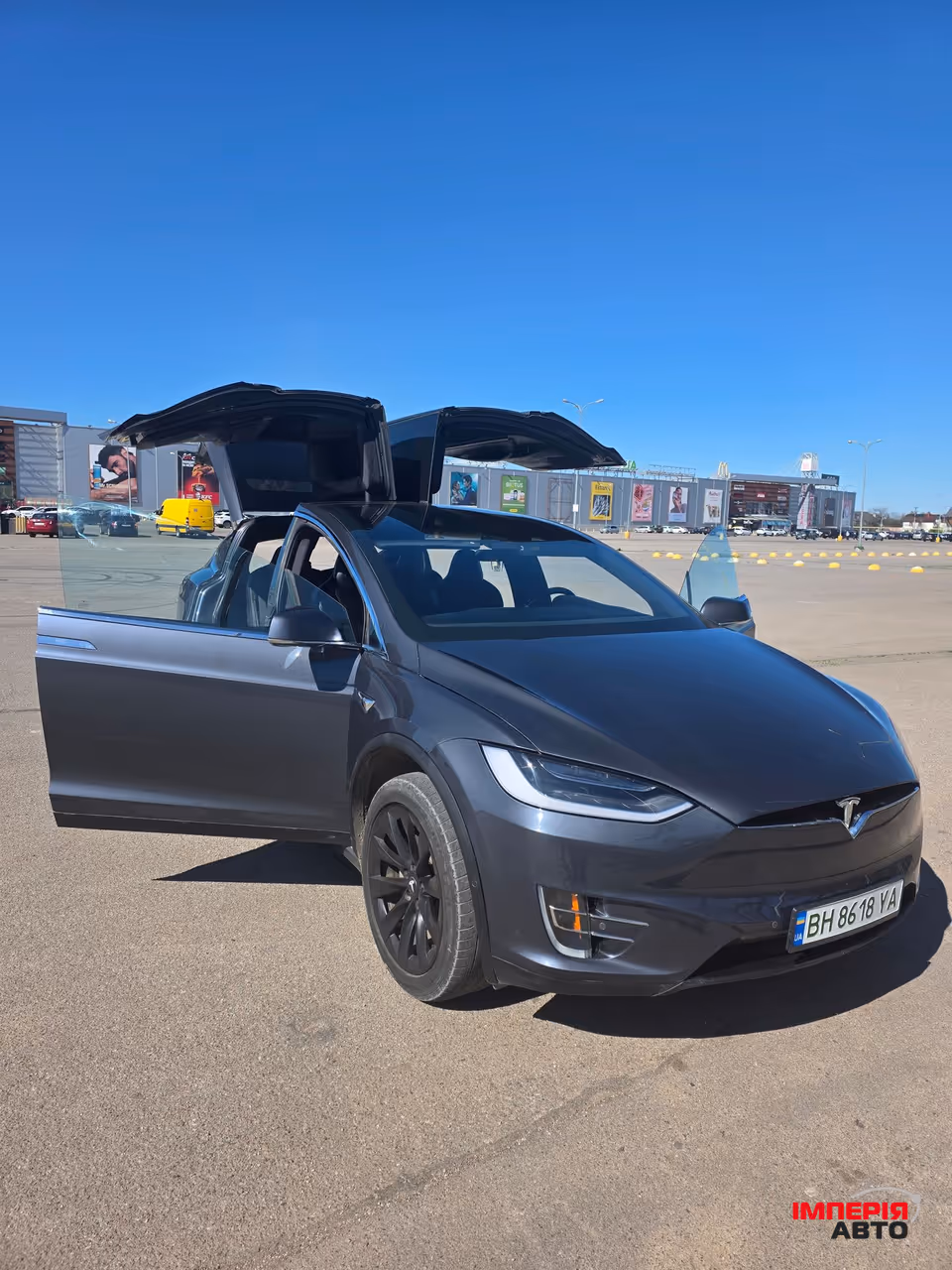 Tesla Model X - фото 58