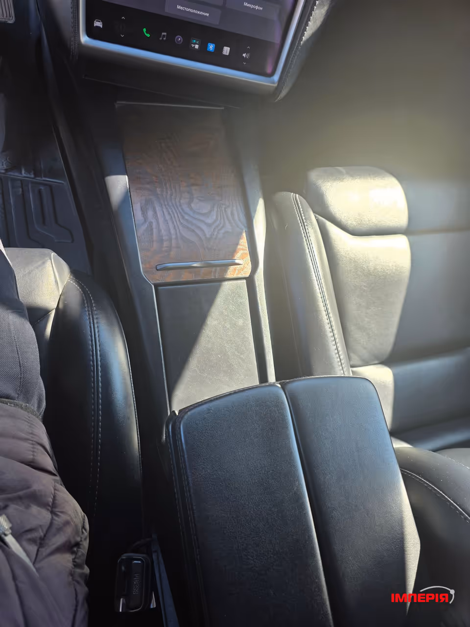 Tesla Model X - фото 80