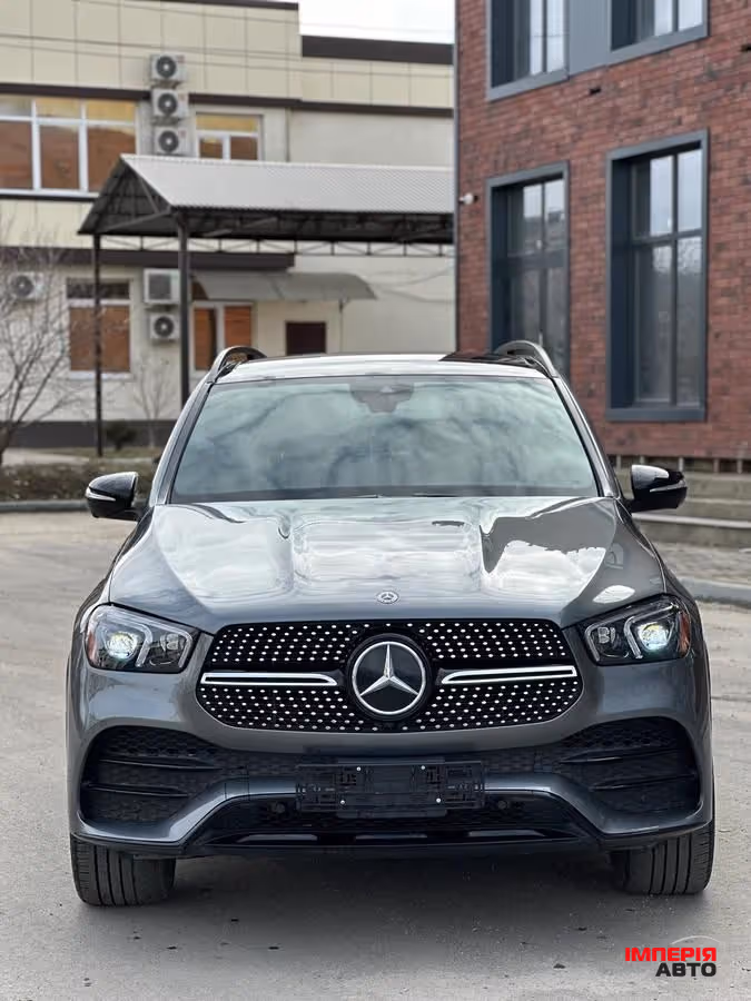 Mercedes-Benz GLE - фото 1