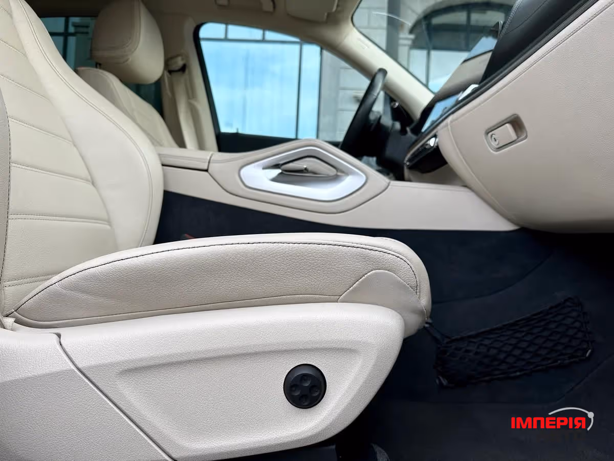Mercedes-Benz GLE - фото 9