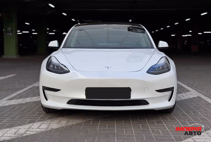 Tesla Model 3 - фото 2