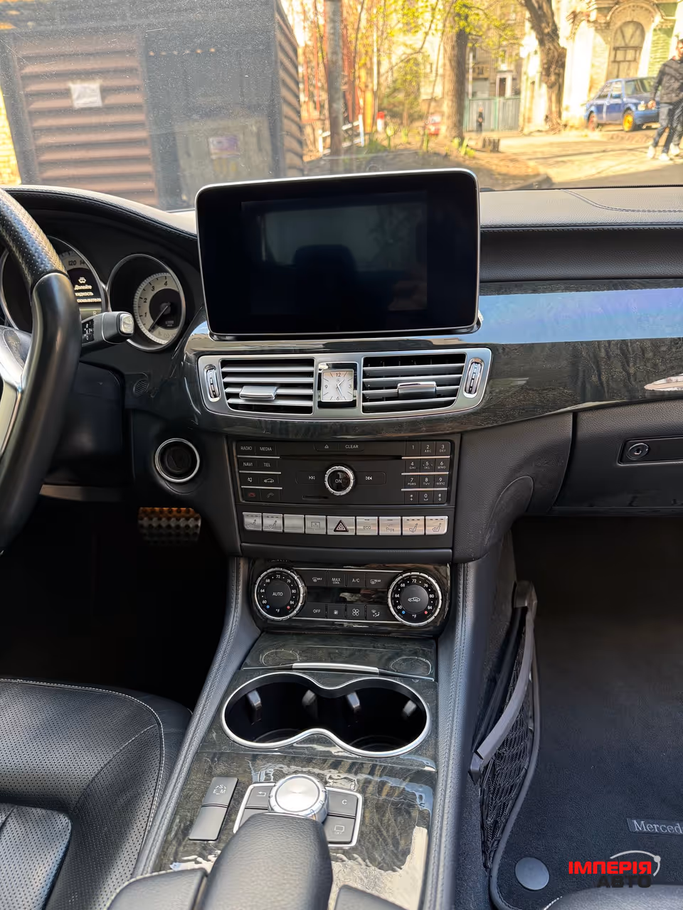 Mercedes-Benz CLS - фото 5